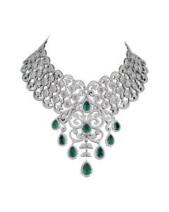 Silver Necklace with green diamond